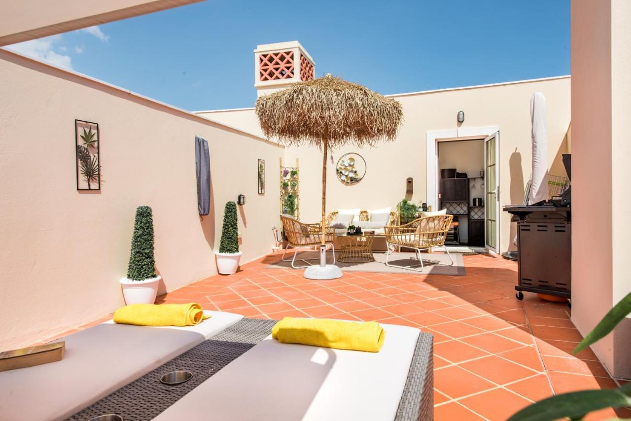 Luxury Apartment With Communal Pool And Terrace Quarteira Eksteriør bilde